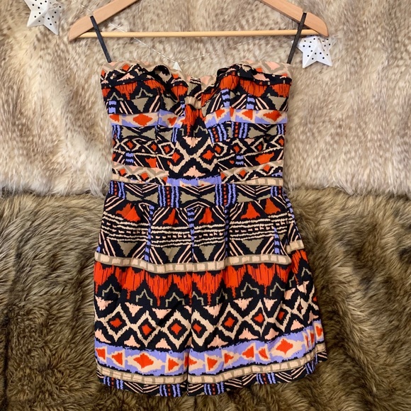 Bebe Strapless Printed Romper with Pockets - Picture 1 of 3